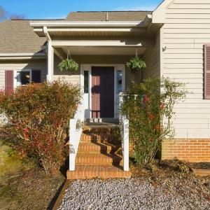 Photo #2 of 441 W Courthouse Rd, Crewe, VA 2.7 acres