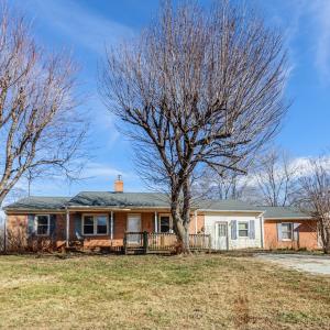 Photo #2 of 1130 Vermillion Rd, Appomattox, VA 1.6 acres