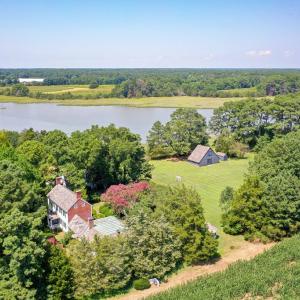 Photo #6 of 31181 DRUMMONDTOWN RD, WACHAPREAGUE, VA 96.3 acres