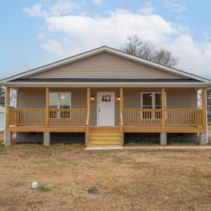 Photo #2 of 121 Pine Haven St, Keysville, VA 0.3 acres