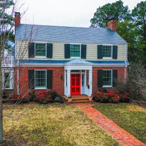 Photo #2 of 713 First Avenue, Farmville, VA 0.2 acres