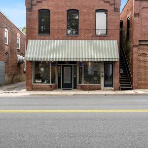 Photo #51 of 215 West Third Street, Farmville, VA 0.1 acres