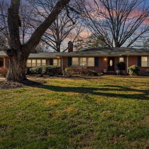 Photo #3 of 701 Fourth Ave, Farmville, VA 0.6 acres