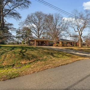 Photo #41 of 701 Fourth Ave, Farmville, VA 0.6 acres