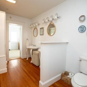 Photo #50 of 410 Fourth Avenue, Farmville, VA 0.2 acres