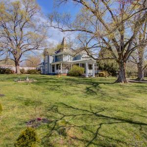 Photo #3 of 401 King Street, Keysville, VA 0.4 acres