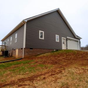 Photo #37 of 2427 Double Bridges Road, Appomattox, VA 1.1 acres