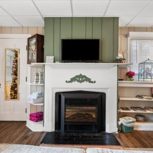 Photo #34 of 1670 Church Street, Appomattox, VA 2.5 acres