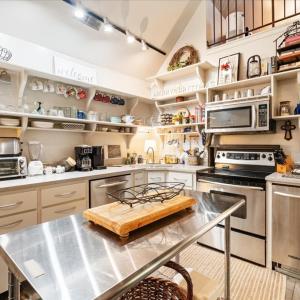 Photo #89 of 1670 Church Street, Appomattox, VA 2.5 acres