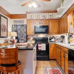 Photo #28 of 1670 Church Street, Appomattox, VA 2.5 acres