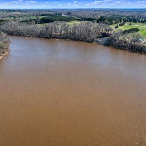 Photo #3 of 615 Sandie Point Dr, Clarksville, VA 28.7 acres