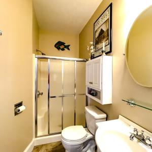 Photo #29 of 615 Sandie Point Dr, Clarksville, VA 28.7 acres