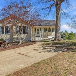 Photo #4 of 484 Dobbins, Blackstone, VA 23.5 acres