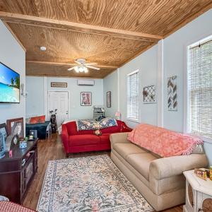 Photo #6 of 449 Gila Trail, Bracey, VA 0.1 acres