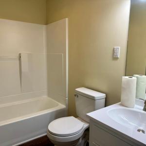 Photo #19 of 100 Lake Dr., Farmville, VA 2.0 acres