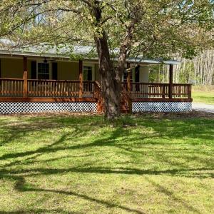 Photo #2 of 100 Lake Dr., Farmville, VA 2.0 acres