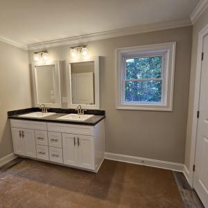 Photo #11 of 121 Sharps Creek Dr, Scottsville, VA 3.8 acres