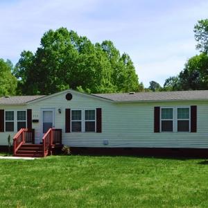 Photo #2 of 723 Oak Street, Blackstone, VA 0.5 acres