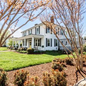 Photo #6 of 151 Burke Street, Appomattox, VA 0.8 acres