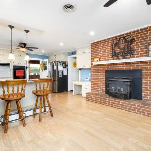 Photo #5 of 836 Dobbins Bridge Rd, Blackstone, VA 4.2 acres