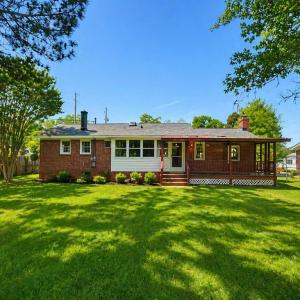 Photo #2 of 28 Ridge St, Blackstone, VA 0.3 acres