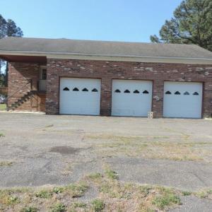left side/garage