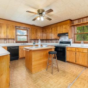 Photo #5 of 3537 Hardy Road, Keysville, VA 39.3 acres