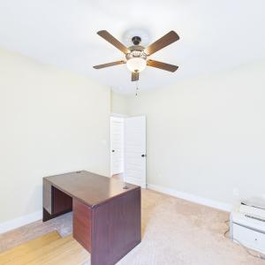 Photo #11 of 208 Thomas Circle, Farmville, VA 0.6 acres