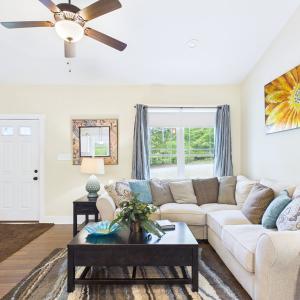 Photo #8 of 208 Thomas Circle, Farmville, VA 0.6 acres