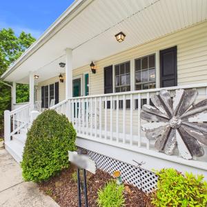 Photo #5 of 1505 Fourth Ave Ext, Farmville, VA 0.6 acres