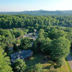 Photo #5 of 906 Childress Drive, Martinsville, VA 0.7 acres