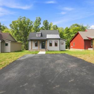Photo #28 of 305 Zion Drive, Farmville, VA 0.1 acres