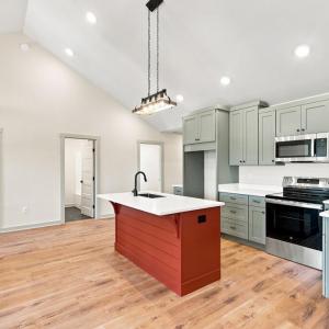 Photo #5 of 305 Zion Drive, Farmville, VA 0.1 acres