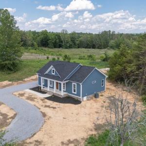Photo #5 of 8714 Hat Creek Rd., Brookneal, VA 1.1 acres