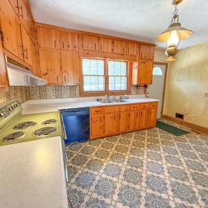Photo #15 of 621 Melody Lane, Crewe, VA 3.1 acres