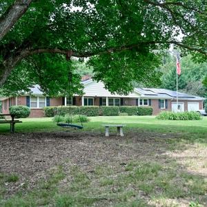 Photo #2 of 2985 Cumberland Road, Farmville, VA 0.8 acres