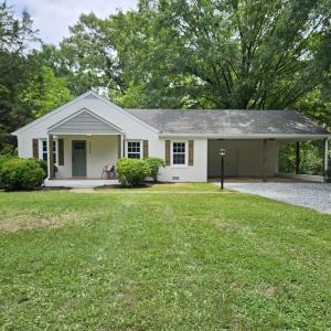 Photo #2 of 1218 W Osborn Rd, Farmville, VA 1.0 acres