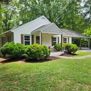 Photo #3 of 1218 W Osborn Rd, Farmville, VA 1.0 acres