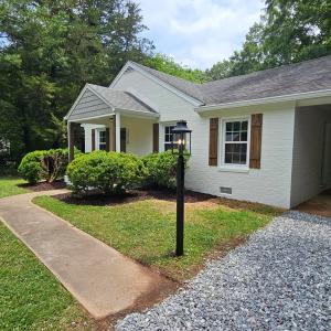 Photo #6 of 1218 W Osborn Rd, Farmville, VA 1.0 acres