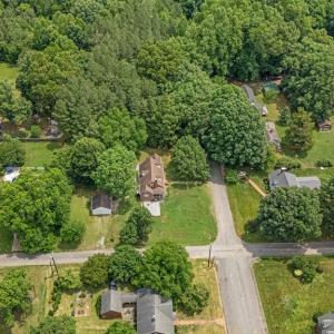 Photo #6 of 1900 9th St, Victoria, VA 1.3 acres