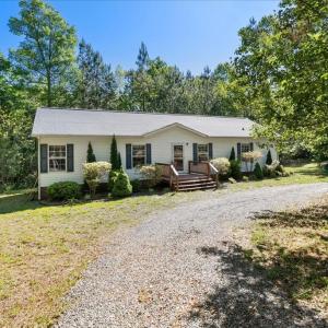 Photo #3 of 4448 DAVIS LOWGROUND RD, Keysville, VA 6.0 acres