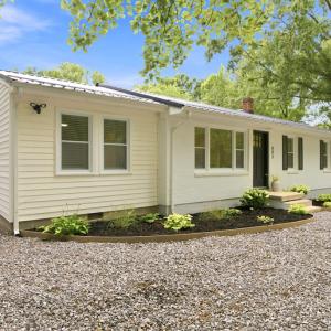 Photo #35 of 803 Germantown Road, Farmville, VA 0.7 acres