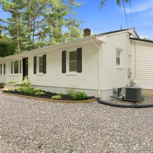 Photo #37 of 803 Germantown Road, Farmville, VA 0.7 acres