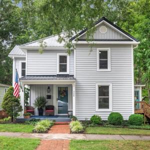Photo #3 of 308 Second Avenue, Farmville, VA 0.5 acres