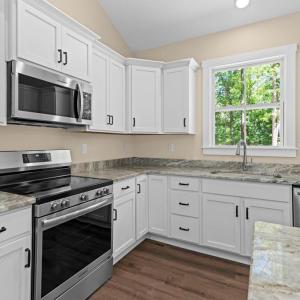 Photo #13 of 674 Briery Way Rd, Farmville, VA 1.2 acres