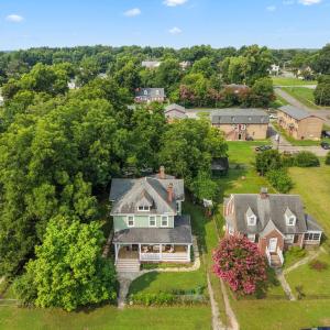 Photo #6 of 406 East Tennessee Avenue, Crewe, VA 0.5 acres