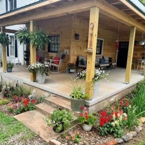 Photo #5 of 201 Charlotte St, Phenix, VA 0.9 acres