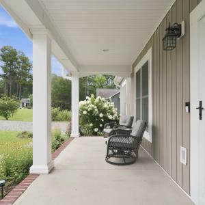 Photo #2 of 302 Thomas Circle, Farmville, VA 0.5 acres