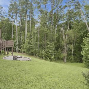 Photo #3 of 302 Thomas Circle, Farmville, VA 0.5 acres