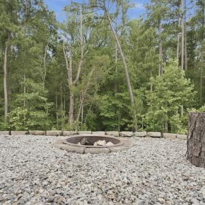 Photo #38 of 302 Thomas Circle, Farmville, VA 0.5 acres